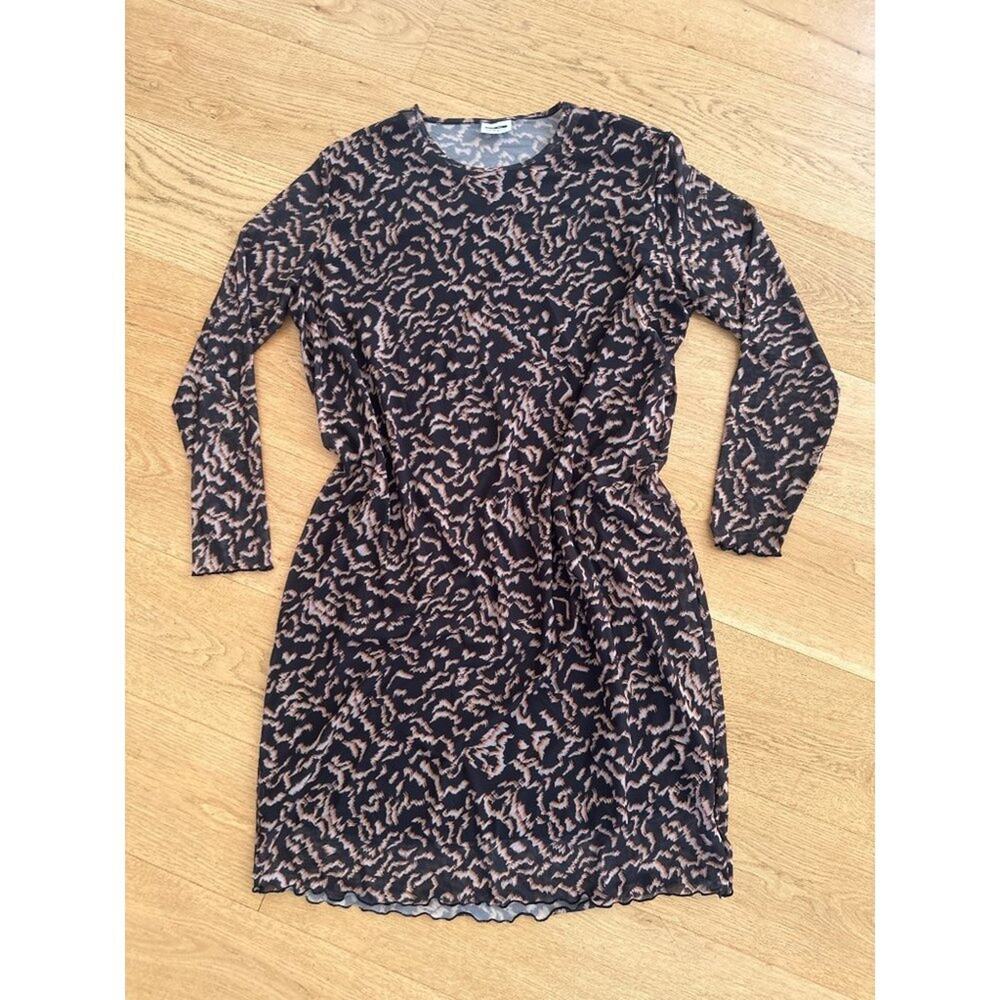 Noisy May - Nmzammie Mini Dress in Black & Beige